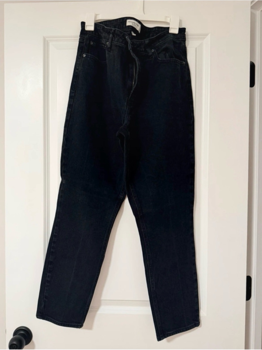Abercrombie Curve Love Skinny High Rise in Black. NWOT Size 31R